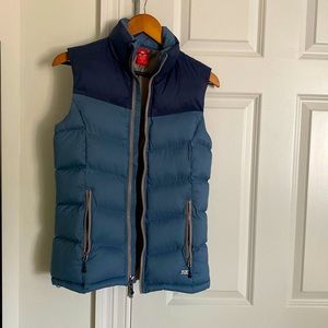 Eastern Mountain Sports down vest size small